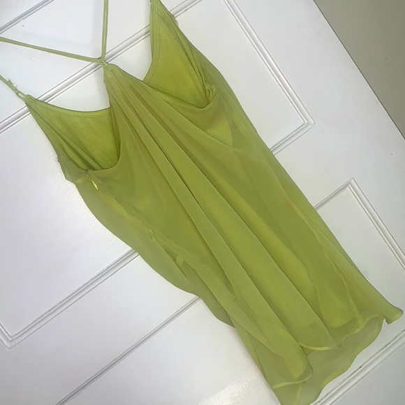 Vera Wang top✅ - Picture 6 of 7